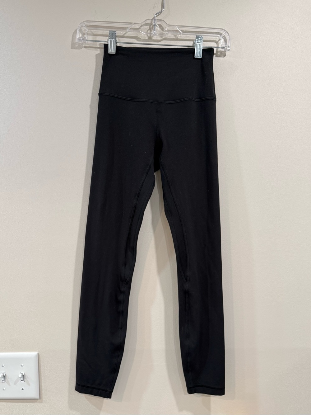 🔥Lululemon Women’s High-Waist Black Active Leggings Size 2 EC🔥